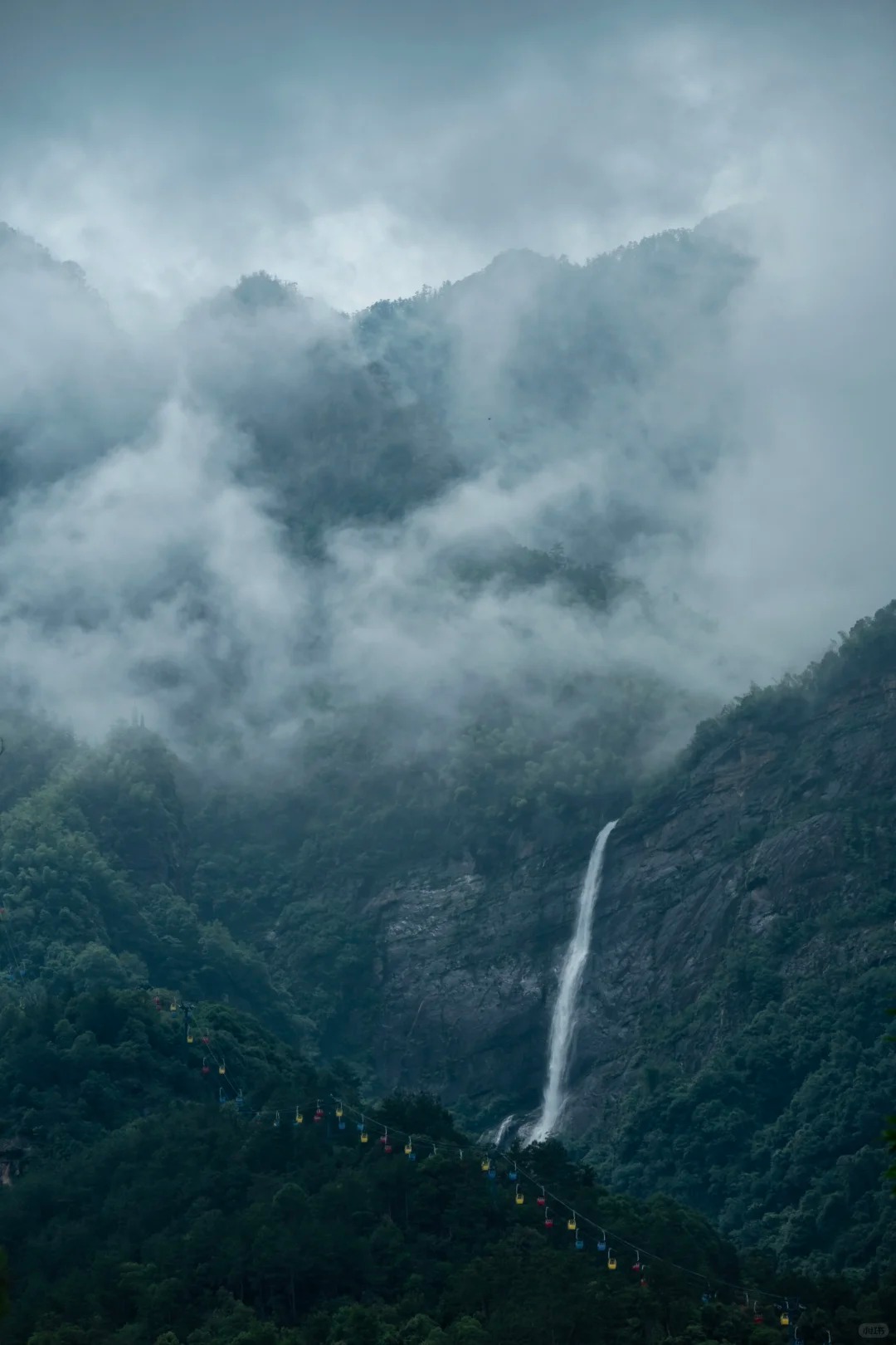 雨季的庐山瀑布_3_城市手稿_庐山-来自52tours 我爱旅游网